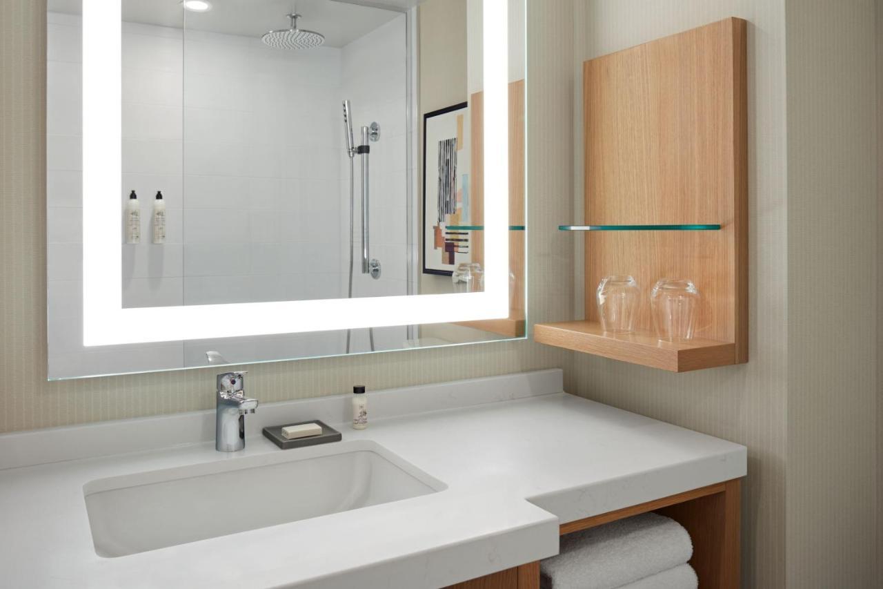 Delta Hotels Calgary Airport In-Terminal Luaran gambar
