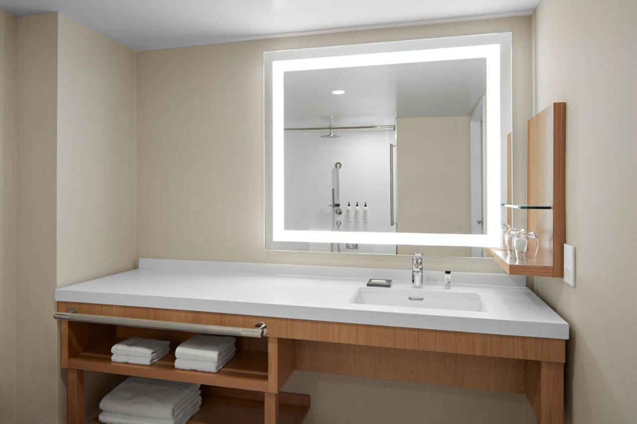 Delta Hotels Calgary Airport In-Terminal Luaran gambar