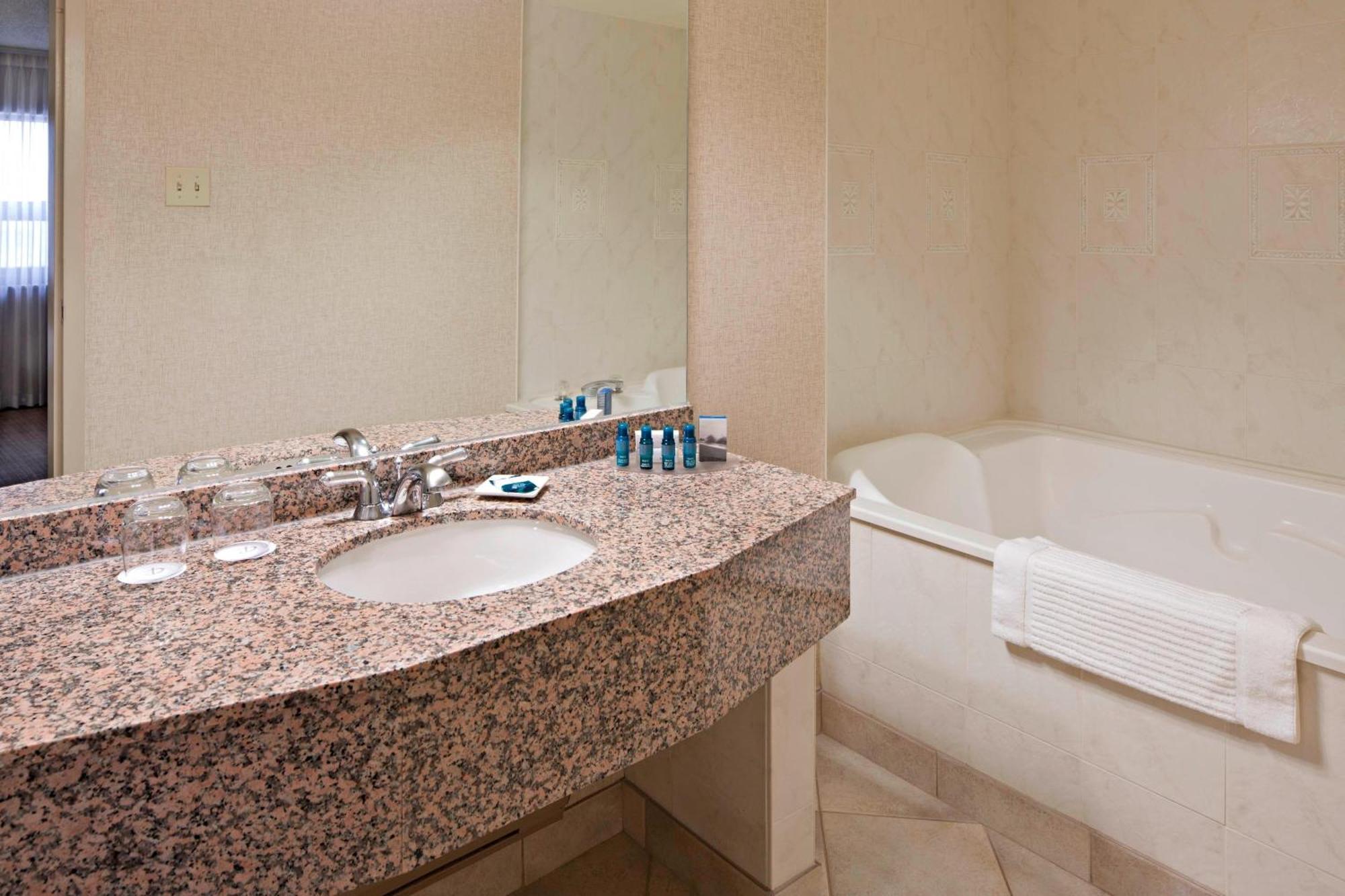 Delta Hotels Calgary Airport In-Terminal Luaran gambar